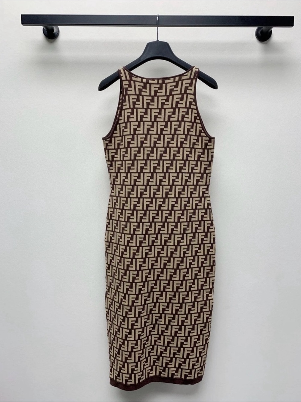 Brown Patterned Sleeveless Knit Dress